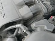 ✅ 2010 Lincoln MKZ • VIN: 3LNHL2GC3AR609540 • Lot: 43448677. Wystawiony na IAAI z przebiegiem 100 851 mil. Bezpłatny archiwum sprzedaży aukcyjnych z USA i szczegółowy raport historii pojazdu na DreamBid. Zdjęcie 19.