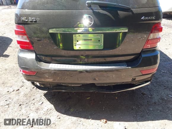 ✅ 2011 Mercedes-Benz M 350 • VIN: 4JGBB8GB0BA714485 • Lot: 43174230. Listed on IAAI with 159,875 mi. Free auction sales archive from the USA and detailed vehicle history report at DreamBid. Image 19.