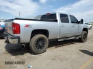 ✅ 2013 Chevrolet Silverado 2500HD LTZ • VIN: 1GC1KYE88DF227452 • Lot: 71157454. Wystawiony na Copart z przebiegiem 156 127 mil. Bezpłatny archiwum sprzedaży aukcyjnych z USA i szczegółowy raport historii pojazdu na DreamBid. Zdjęcie 3.