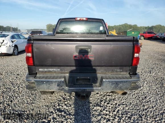 ✅ 2016 GMC Sierra 2500HD • VIN: 1GT12REG8GF159140 • Лот: 68769205. Опубликован ранее на Copart с пробегом 185 251 миль. Бесплатный доступ к архиву аукционных продаж из США и подробный отчёт об истории автомобиля на DreamBid. Изображение 6.