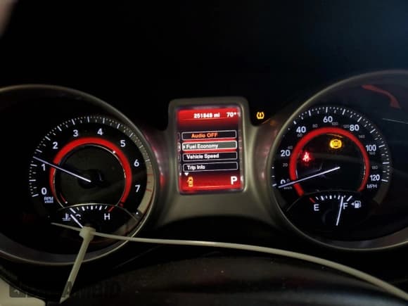 ✅ 2020 Dodge Journey SE Value • VIN: 3C4PDCAB5LT194889 • Лот: 80335365. Опубликован ранее на Copart с пробегом 251 848 миль. Бесплатный доступ к архиву аукционных продаж из США и подробный отчёт об истории автомобиля на DreamBid. Изображение 9.