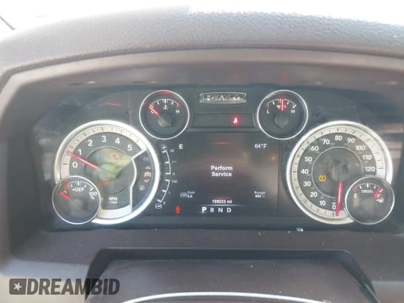 ✅ 2017 Ram 2500 Big Horn • VIN: 3C6UR5DL2HG671273 • Lot: 43244162. Listed on IAAI with 195,033 mi. Free auction sales archive from the USA and detailed vehicle history report at DreamBid. Image 7.
