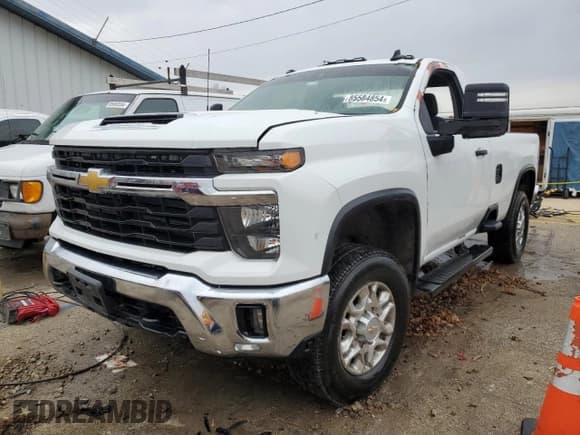 ✅ 2024 Chevrolet Silverado 2500HD • VIN: 1GC3YNEY6RF101989 • Lot: 85584854. Wystawiony na Copart z przebiegiem Nie podano. Bezpłatny archiwum sprzedaży aukcyjnych z USA i szczegółowy raport historii pojazdu na DreamBid. Zdjęcie 1.