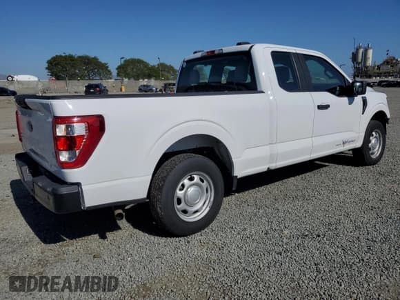 ✅ 2022 Ford F-150 XL • VIN: 1FTEX1CB8NKE67649 • Лот: 56169555. Опубликован ранее на Copart с пробегом 57 655 миль. Бесплатный доступ к архиву аукционных продаж из США и подробный отчёт об истории автомобиля на DreamBid. Изображение 3.