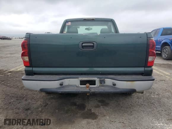 ✅ 2005 Chevrolet Silverado 1500 Work Truck • VIN: 1GCEC14X75Z138339 • Lot: 74379614. Wystawiony na Copart z przebiegiem 133 407 mil mil. Skorzystaj z bezpłatnego archiwum sprzedaży aukcyjnych z USA i zobacz szczegółowy raport historii pojazdu na DreamBid. Zdjęcie 6.