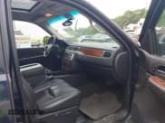 ✅ 2007 Chevrolet Silverado 1500 • VIN: 1GCFK19Y07Z616323 • Lot: 42637873. Wystawiony na IAAI z przebiegiem 191 057 mil. Bezpłatny archiwum sprzedaży aukcyjnych z USA i szczegółowy raport historii pojazdu na DreamBid. Zdjęcie 5.