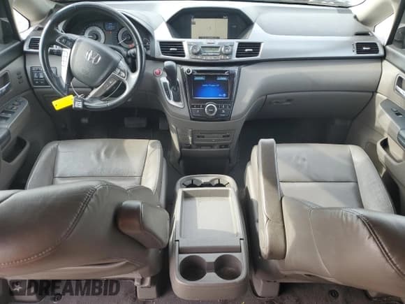 ✅ 2014 Honda Odyssey Touring • VIN: 5FNRL5H94EB006827 • Lot: 55859715. Listed on Copart with 195,131 mi. Free auction sales archive from the USA and detailed vehicle history report at DreamBid. Image 8.