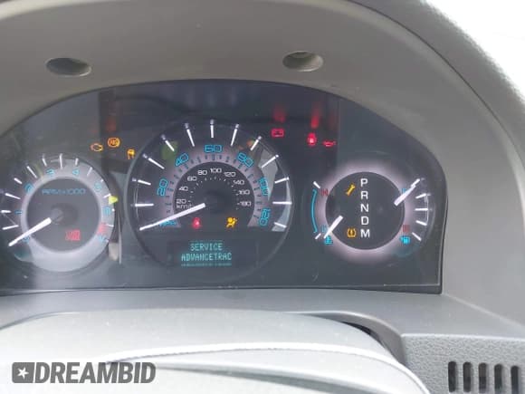 ✅ 2010 Mercury Milan Premier • VIN: 3MEHM0JG4AR659086 • Lot: 43706226. Listed on IAAI with 186,272 mi. Free auction sales archive from the USA and detailed vehicle history report at DreamBid. Image 7.