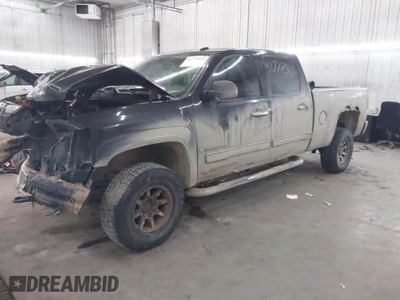 ✅ 2009 Chevrolet Silverado 2500HD LT • VIN: 1GCHK53K29F134512 • Лот: 41777515. Опубликован ранее на IAAI с пробегом 246 623 миль. Бесплатный доступ к архиву аукционных продаж из США и подробный отчёт об истории автомобиля на DreamBid. Изображение 2.