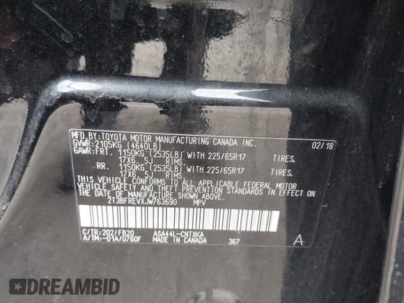 ✅ 2018 Toyota RAV4 LE • VIN: 2T3BFREVXJW763690 • Lot: 42171331. Listed on IAAI with 133,428 mi. Free auction sales archive from the USA and detailed vehicle history report at DreamBid. Image 9.