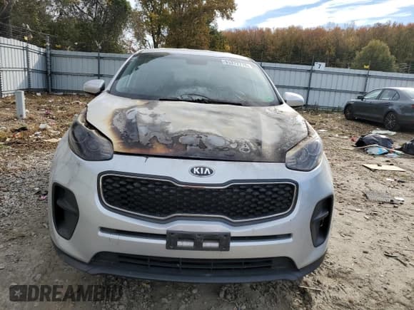 ✅ 2017 Kia Sportage LX • VIN: KNDPM3AC6H7178706 • Lot: 91372715. Wystawiony na Copart z przebiegiem Nie podano. Bezpłatny archiwum sprzedaży aukcyjnych z USA i szczegółowy raport historii pojazdu na DreamBid. Zdjęcie 5.