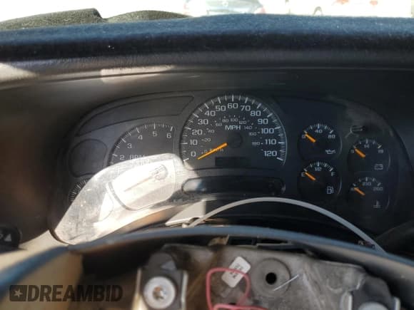 ✅ 2005 Chevrolet Silverado 2500HD Work Truck • VIN: 1GCHC24U55E215323 • Лот: 48371095. Опубликован ранее на Copart с пробегом Не указан. Бесплатный доступ к архиву аукционных продаж из США и подробный отчёт об истории автомобиля на DreamBid. Изображение 9.