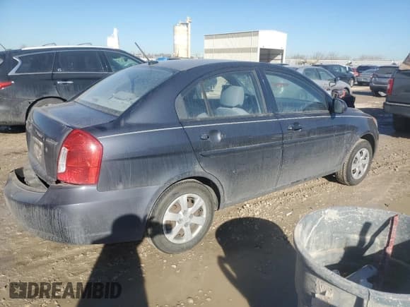 ✅ 2010 Hyundai Accent GLS • VIN: KMHCN4AC6AU458386 • Лот: 43173845. Опубликован ранее на Copart с пробегом 156 250 миль. Бесплатный доступ к архиву аукционных продаж из США и подробный отчёт об истории автомобиля на DreamBid. Изображение 3.