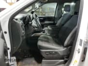 ✅ 2019 Chevrolet Silverado 1500 • VIN: 1GCVYEED8KZ378122 • Лот: 74967954. Опубликован ранее на Copart с пробегом 109 241 миль. Бесплатный доступ к архиву аукционных продаж из США и подробный отчёт об истории автомобиля на DreamBid. Изображение 7.