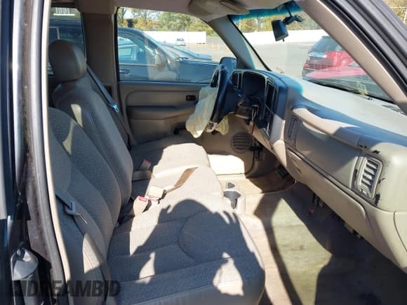 ✅ 2003 Chevrolet Silverado 1500 LS • VIN: 2GCEC19X131226981 • Lot: 43626701. Listed on IAAI with 202,739 mi. Free auction sales archive from the USA and detailed vehicle history report at DreamBid. Image 5.