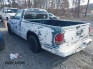 ✅ 1998 Dodge Dakota SLT • VIN: 1B7FL26X7WS586596 • Lot: 41745358. Wystawiony na IAAI z przebiegiem 173 950 mil. Bezpłatny archiwum sprzedaży aukcyjnych z USA i szczegółowy raport historii pojazdu na DreamBid. Zdjęcie 3.