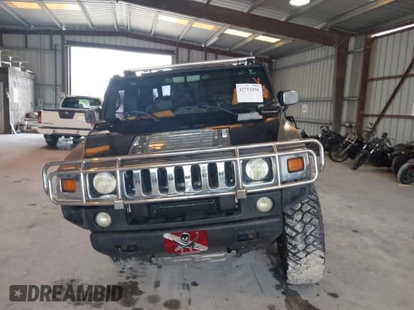 ✅ 2005 Hummer H2 SUT • VIN: 5GRGN22U55H104289 • Lot: 42752456. Wystawiony na IAAI z przebiegiem 137 846 mil. Bezpłatny archiwum sprzedaży aukcyjnych z USA i szczegółowy raport historii pojazdu na DreamBid. Zdjęcie 12.