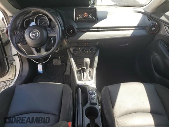 ✅ 2017 Mazda CX-3 Sport • VIN: JM1DKFB71H0158089 • Lot: 69235575. Listed on Copart with 67,473 mi. Free auction sales archive from the USA and detailed vehicle history report at DreamBid. Image 8.