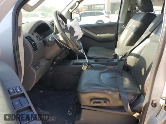 ✅ 2012 Nissan Frontier Pro-4X • VIN: 1N6AD0EV3CC405900 • Lot: 63515115. Listed on Copart with 61,015 mi. Free auction sales archive from the USA and detailed vehicle history report at DreamBid. Image 7.