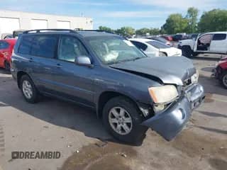 2001 Toyota Highlander с VIN JTEGF21A310018019, выставлен на аукционе IAAI как лот 42560692 с пробегом 329 313 миль миль и . История ставок и продаж доступна на DreamBid. Изображение 1.