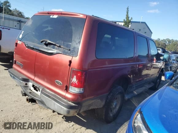 ✅ 2001 Ford Excursion XLT • VIN: 1FMNU41S91EB00633 • Lot: 82747134. Listed on Copart with 334,564 mi. Free auction sales archive from the USA and detailed vehicle history report at DreamBid. Image 3.