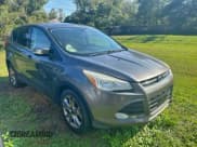 ✅ 2013 Ford Escape SEL • VIN: 1FMCU0HX8DUD49128 • Лот: 95983615. Опубликован ранее на Copart с пробегом 144 422 миль. Бесплатный доступ к архиву аукционных продаж из США и подробный отчёт об истории автомобиля на DreamBid. Изображение 1.