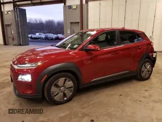 ✅ 2021 Hyundai Kona Ultimate • VIN: KM8K53AG8MU130481 • Лот: 78882913. Опубликован ранее на Copart с пробегом 80 750 миль. Бесплатный доступ к архиву аукционных продаж из США и подробный отчёт об истории автомобиля на DreamBid. Изображение 1.