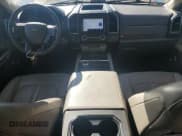 ✅ 2021 Ford Expedition Limited • VIN: 1FMJU2AT4MEA44021 • Lot: 86877845. Wystawiony na Copart z przebiegiem 60 562 mil. Bezpłatny archiwum sprzedaży aukcyjnych z USA i szczegółowy raport historii pojazdu na DreamBid. Zdjęcie 8.