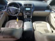 ✅ 2018 Ford Explorer Limited • VIN: 1FM5K8F8XJGB52772 • Lot: 82053425. Wystawiony na Copart z przebiegiem 73 499 mil. Bezpłatny archiwum sprzedaży aukcyjnych z USA i szczegółowy raport historii pojazdu na DreamBid. Zdjęcie 8.