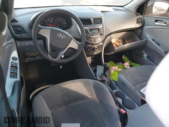 ✅ 2017 Hyundai Accent SE • VIN: KMHCT4AE7HU299816 • Лот: 71816914. Опубликован ранее на Copart с пробегом 94 347 миль. Бесплатный доступ к архиву аукционных продаж из США и подробный отчёт об истории автомобиля на DreamBid. Изображение 8.