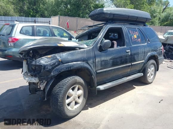 ✅ 2002 Nissan Pathfinder SE • VIN: JN8DR09Y12W707385 • Lot: 42383408. Listed on IAAI with Not provided. Free auction sales archive from the USA and detailed vehicle history report at DreamBid. Image 2.