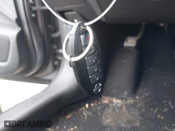 ✅ 2021 Nissan Sentra SR • VIN: 3N1AB8DVXMY212454 • Lot: 42699530. Listed on IAAI with 32,142 mi. Free auction sales archive from the USA and detailed vehicle history report at DreamBid. Image 11.