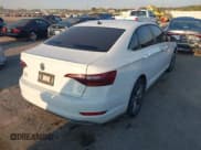 ✅ 2019 Volkswagen Jetta S • VIN: 3VWCB7BU2KM255617 • Лот: 43257278. Опубликован ранее на IAAI с пробегом Не указан. Бесплатный доступ к архиву аукционных продаж из США и подробный отчёт об истории автомобиля на DreamBid. Изображение 4.