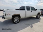 ✅ 2003 Chevrolet Silverado 1500 • VIN: 1GCEK19V43Z290344 • Лот: 84291645. Опубликован ранее на Copart с пробегом 266 710 миль. Бесплатный доступ к архиву аукционных продаж из США и подробный отчёт об истории автомобиля на DreamBid. Изображение 3.