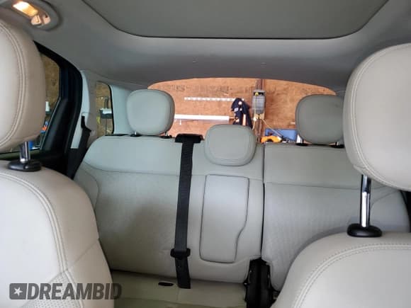 ✅ 2018 FIAT 500L Trekking • VIN: ZFBCFADH6JZ041511 • Лот: 64009925. Опубликован ранее на Copart с пробегом 48 651 миль. Бесплатный доступ к архиву аукционных продаж из США и подробный отчёт об истории автомобиля на DreamBid. Изображение 10.