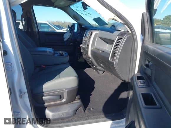 ✅ 2016 Ram 1500 Tradesman • VIN: 1C6RR6FT8GS183512 • Lot: 43670971. Listed on IAAI with 106,861 mi. Free auction sales archive from the USA and detailed vehicle history report at DreamBid. Image 5.