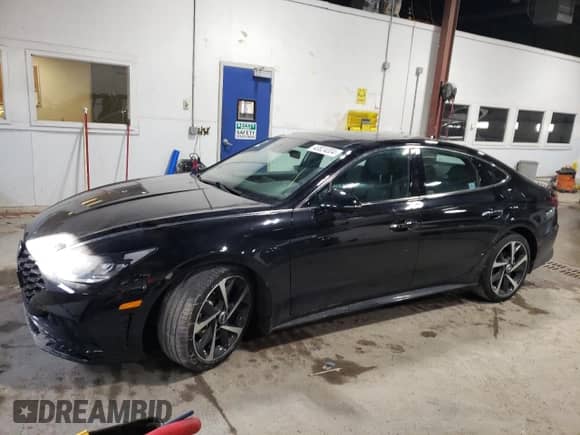 2022 Hyundai Sonata Sport с VIN 5NPEJ4J20NH150176, выставлен на аукционе Copart как лот 43824004 с пробегом 23 749 миль миль и Списание • Salvage title. История ставок и продаж доступна на DreamBid. Изображение 1.