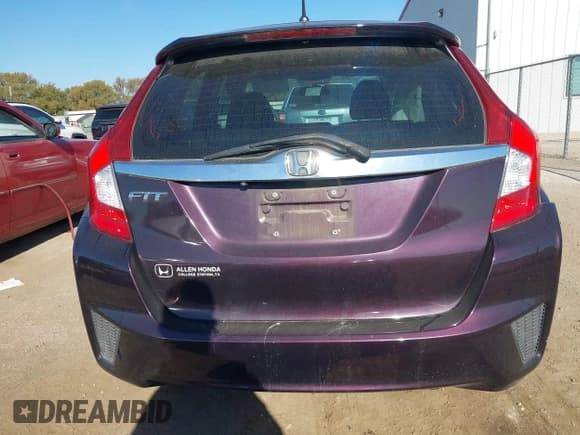 ✅ 2017 Honda Fit EX • VIN: 3HGGK5H7XHM709102 • Lot: 43633292. Wystawiony na IAAI z przebiegiem 46 203 mil. Bezpłatny archiwum sprzedaży aukcyjnych z USA i szczegółowy raport historii pojazdu na DreamBid. Zdjęcie 16.