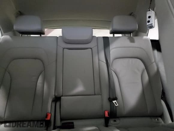 ✅ 2015 Audi Q5 Premium • VIN: WA1CFAFP4FA008699 • Lot: 90907465. Listed on Copart with 90,628 mi. Free auction sales archive from the USA and detailed vehicle history report at DreamBid. Image 10.