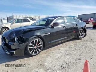 ✅ 2019 Jaguar XJ Portfolio • VIN: SAJWA2G76K8W21612 • Lot: 87379184. Listed on Copart with 25,301 mi. Free auction sales archive from the USA and detailed vehicle history report at DreamBid. Image 1.