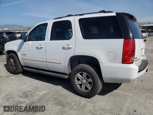 ✅ 2012 GMC Yukon SLE • VIN: 1GKS1AE00CR233112 • Lot: 45603425. Wystawiony na Copart z przebiegiem 106 154 mil. Bezpłatny archiwum sprzedaży aukcyjnych z USA i szczegółowy raport historii pojazdu na DreamBid. Zdjęcie 2.