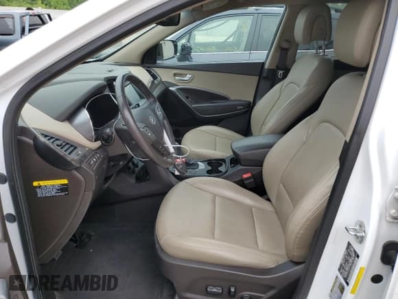 ✅ 2017 Hyundai Santa Fe 2.4L • VIN: 5XYZUDLB4HG418390 • Лот: 55275014. Опубликован ранее на Copart с пробегом 69 981 миль. Бесплатный доступ к архиву аукционных продаж из США и подробный отчёт об истории автомобиля на DreamBid. Изображение 7.