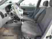 2003 Hyundai Accent GL z VIN KMHCG45C63U485420, wystawiony jako Copart lot #48251265 z przebiegiem 139 179 mil mil oraz Szkoda całkowita • Salvage title. Historia ofert i sprzedaży dostępna na DreamBid. Obrazek 7.