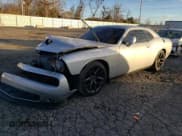 ✅ 2019 Dodge Challenger R/T • VIN: 2C3CDZBT5KH649972 • Lot: 79386593. Wystawiony na Copart z przebiegiem 79 476 mil. Bezpłatny archiwum sprzedaży aukcyjnych z USA i szczegółowy raport historii pojazdu na DreamBid. Zdjęcie 1.