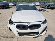 ✅ 2022 BMW 2 Series M240i xDrive • VIN: 3MW53CM03N8C33843 • Lot: 84973625. Wystawiony na Copart z przebiegiem 38 205 mil. Bezpłatny archiwum sprzedaży aukcyjnych z USA i szczegółowy raport historii pojazdu na DreamBid. Zdjęcie 5.