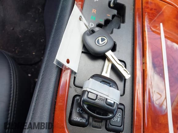 ✅ 2002 Lexus SC 430 • VIN: JTHFN48Y520033641 • Lot: 42798155. Listed on IAAI with 54,006 mi. Free auction sales archive from the USA and detailed vehicle history report at DreamBid. Image 11.