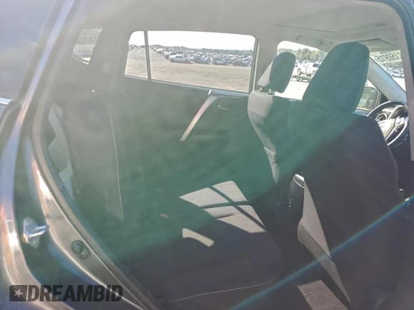 ✅ 2017 Toyota RAV4 XLE • VIN: JTMWFREV9HJ104879 • Lot: 93350915. Listed on Copart with 75,707 mi. Free auction sales archive from the USA and detailed vehicle history report at DreamBid. Image 11.