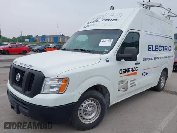 ✅ 2014 Nissan NV S • VIN: 1N6BF0LX2EN104707 • Lot: 42487763. Listed on IAAI with 271,143 mi. Free auction sales archive from the USA and detailed vehicle history report at DreamBid. Image 19.