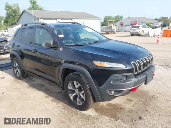 ✅ 2017 Jeep Cherokee Trailhawk • VIN: 1C4PJMBB5HW581070 • Лот: 42783250. Опубликован ранее на IAAI с пробегом 171 128 миль. Бесплатный доступ к архиву аукционных продаж из США и подробный отчёт об истории автомобиля на DreamBid. Изображение 1.