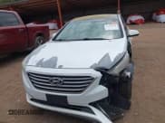 ✅ 2017 Hyundai Sonata SE • VIN: 5NPE24AFXHH487328 • Lot: 43070155. Wystawiony na IAAI z przebiegiem 180 786 mil. Bezpłatny archiwum sprzedaży aukcyjnych z USA i szczegółowy raport historii pojazdu na DreamBid. Zdjęcie 12.